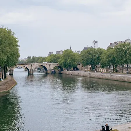 Veeve - Seine Splendour パリ